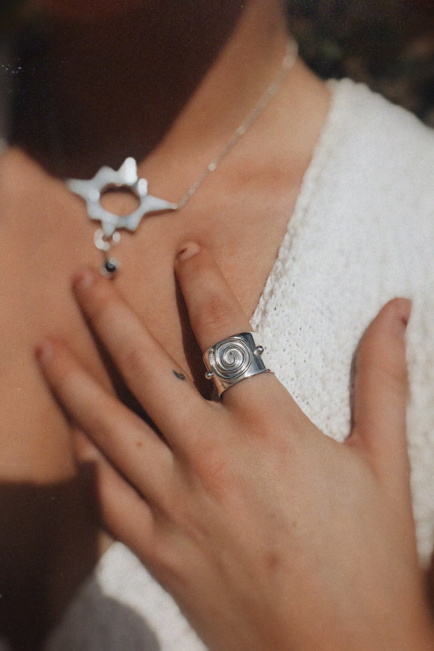 Spiralling Ring