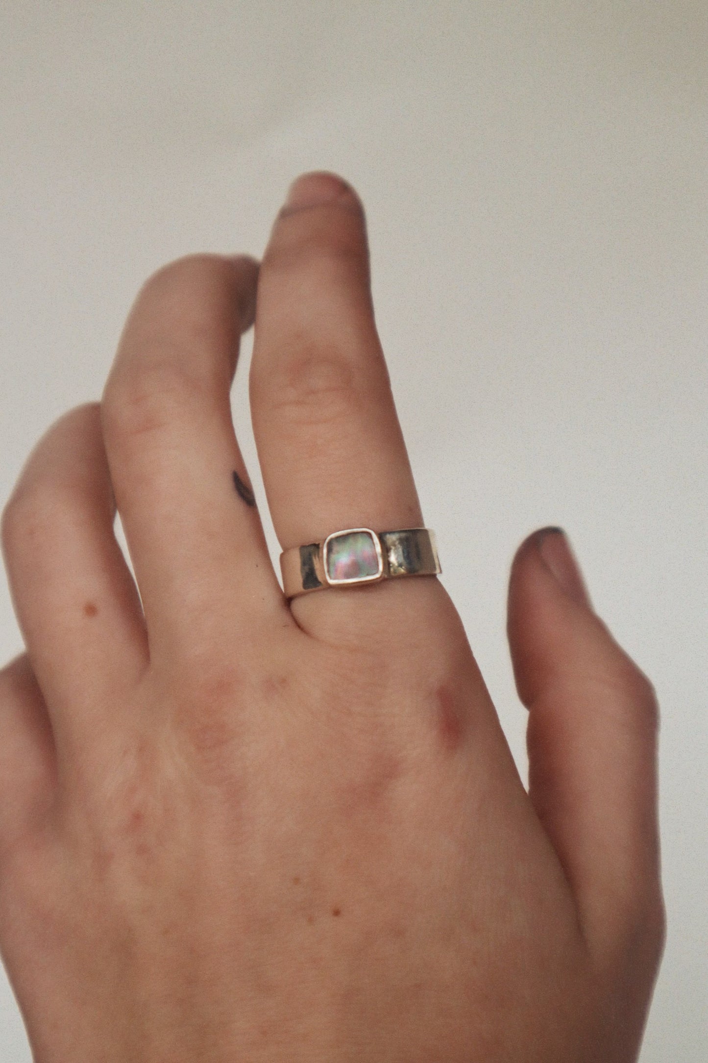 Abalone Window Ring
